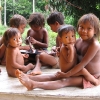 Niños yanomami de Ixima.