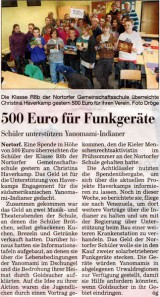 Die Klasse R8b der Nortofer Gemeinschaftsschule überreichte Christina Haverkamp gestern 500 Euro für ihren Verein.